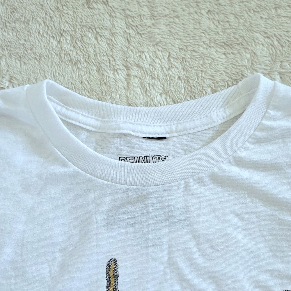 Peanuts🥜 Patriotic🇺🇲 Snoopy🐕 Graphic Tee👕 - NWOT - Picture 4 of 10